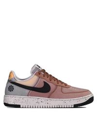 Buty do chodzenia męskie Nike Air Force 1. Kolor: brązowy. Materiał: materiał, syntetyk, skóra. Szerokość cholewki: normalna. Model: Nike Air Force. Sport: turystyka piesza