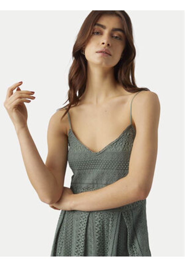 Vero Moda Sukienka letnia Honey 10220925 Zielony Regular Fit. Kolor: zielony. Materiał: bawełna. Sezon: lato