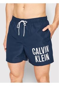 Calvin Klein Swimwear Szorty kąpielowe Intense Power KM0KM00701 Granatowy Regular Fit. Kolor: niebieski. Materiał: syntetyk