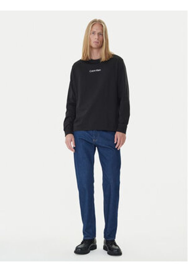 Calvin Klein Longsleeve Standard Logo LV04LD232G Czarny Relaxed Fit. Kolor: czarny. Materiał: bawełna. Długość rękawa: długi rękaw