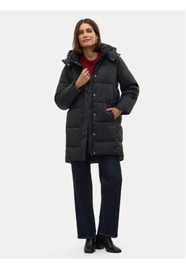 Vero Moda Płaszcz zimowy Greta Kylie 10311317 Czarny Regular Fit. Kolor: czarny. Materiał: syntetyk. Sezon: zima