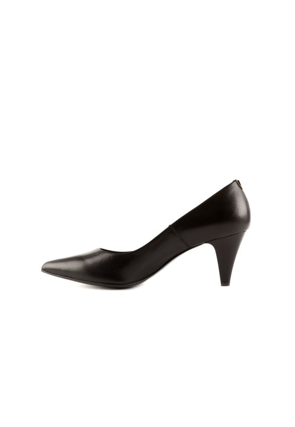 Czółenka Bayla-056 1997-08 Czarny, Skóra naturalna. Kolor: czarny. Materiał: skóra. Obcas: na obcasie. Styl: klasyczny. Wysokość obcasa: średni