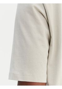 Guess T-Shirt V4BI21 I3Z14 Zielony Relaxed Fit. Kolor: zielony. Materiał: bawełna #2