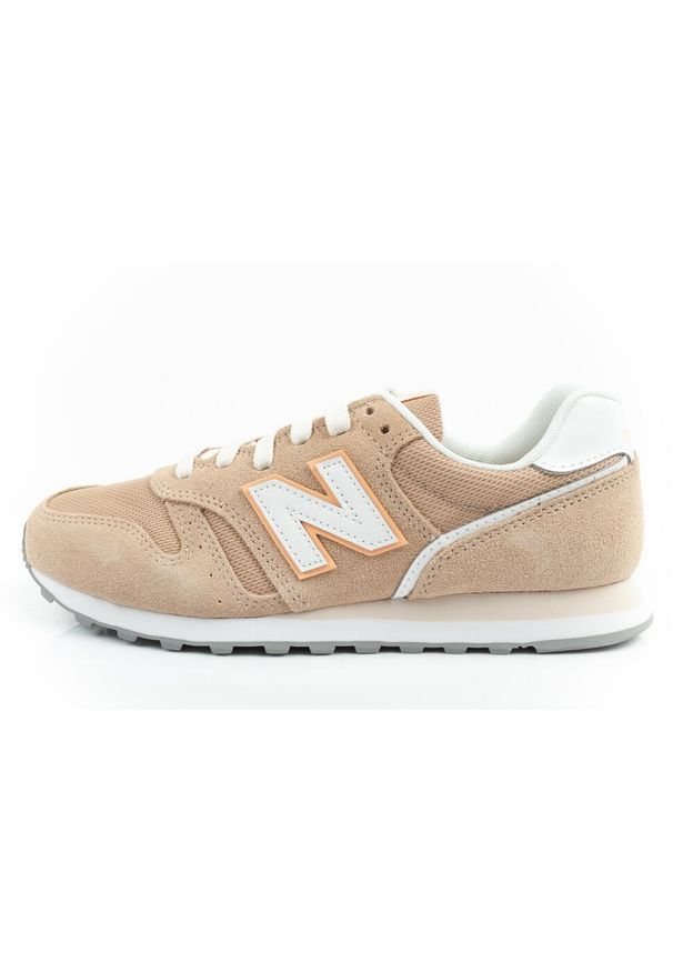 Buty lekkie wygodne sportowe sneakersy damskie New Balance. Kolor: beżowy. Materiał: zamsz. Szerokość cholewki: normalna