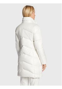 Calvin Klein Płaszcz zimowy K20K204953 Biały Regular Fit. Kolor: biały. Materiał: syntetyk. Sezon: zima #4