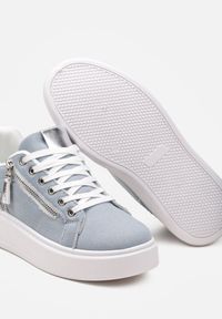 Born2be - Niebieskie Sneakersy na Platformie Ozdobione Suwakami Halimedia. Nosek buta: okrągły. Zapięcie: sznurówki. Kolor: niebieski. Materiał: materiał. Wzór: aplikacja. Obcas: na platformie. Wysokość obcasa: niski #4