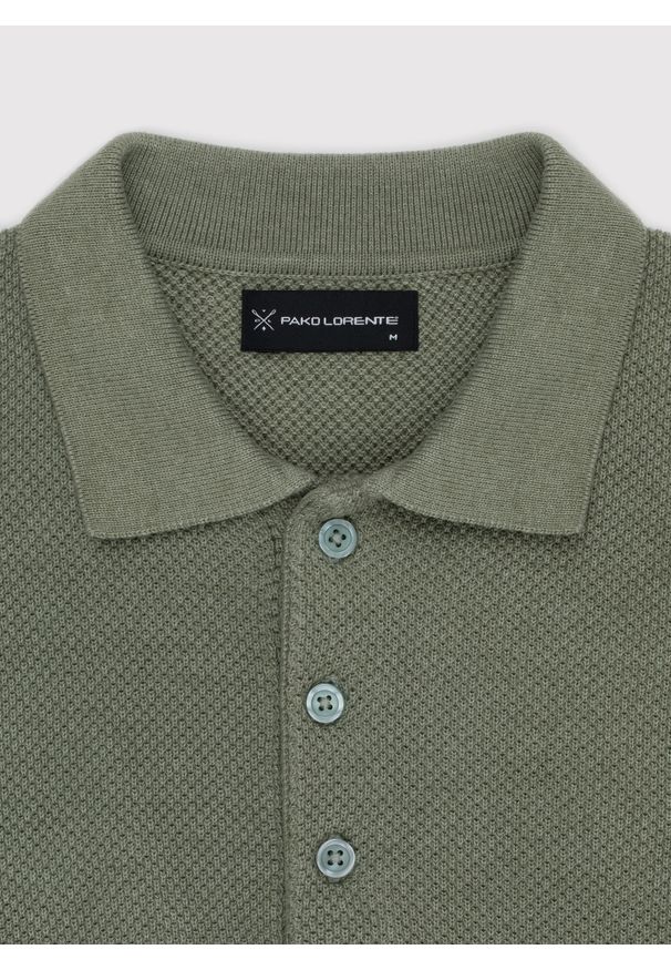 PAKO LORENTE – Zielony sweter męski z kołnierzykiem P24SF-2X-005-Z-0 - Pako Lorente. Kolor: zielony. Materiał: bawełna