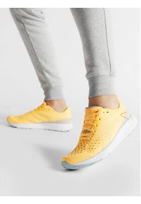 New Balance Buty do biegania Fresh Foam Tempo v2 MTMPOLM2 Żółty. Kolor: żółty. Materiał: materiał #5
