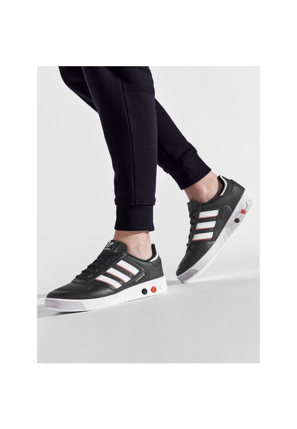 Adidas - Sneakersy adidas. Kolor: czarny