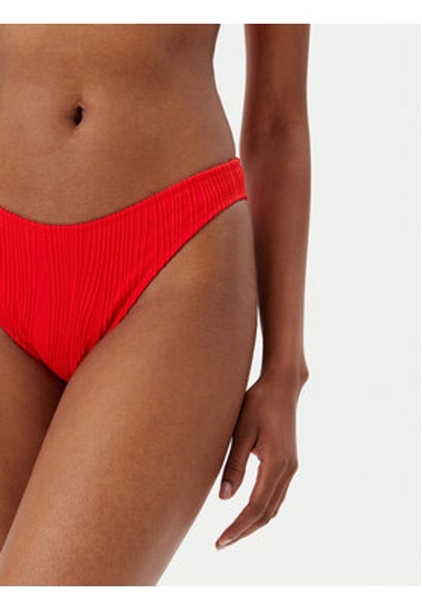 Chantelle Dół od bikini C12VG0 Czerwony. Kolor: czerwony. Materiał: syntetyk