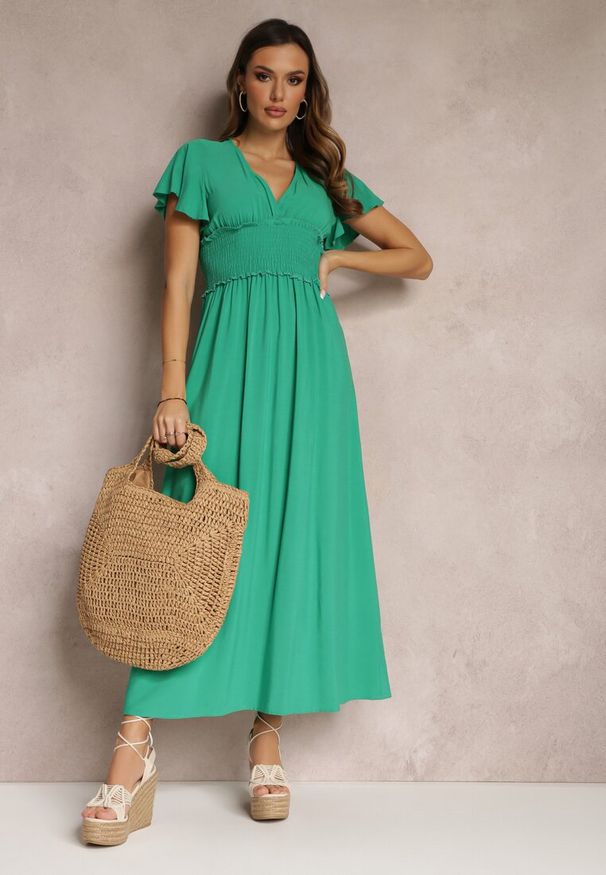 Renee - Ciemnozielona Wiskozowa Sukienka z Kopertowym Dekoltem i Gumką w Pasie Shura. Kolor: zielony. Materiał: wiskoza. Sezon: wiosna, lato. Typ sukienki: kopertowe. Długość: maxi