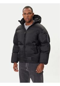 Alpha Industries Kurtka zimowa 148130 Czarny Regular Fit. Kolor: czarny. Materiał: syntetyk. Sezon: zima