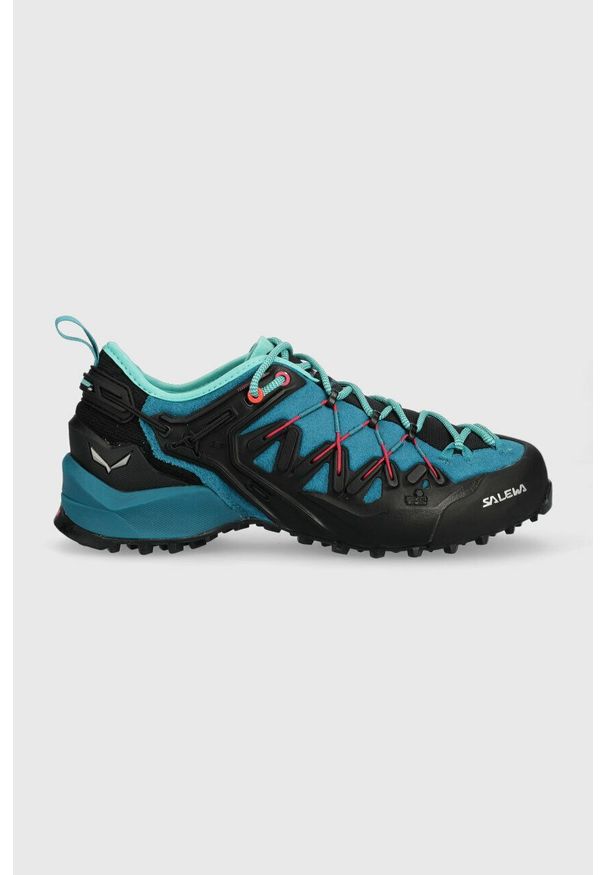 Salewa buty Wildfire Edge damskie kolor niebieski. Zapięcie: sznurówki. Kolor: niebieski. Materiał: tworzywo sztuczne, materiał, guma. Szerokość cholewki: normalna. Sezon: zima. Styl: rockowy