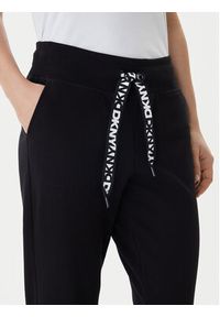 DKNY Sport Spodnie dresowe DP5P3496 Czarny Regular Fit. Kolor: czarny. Materiał: bawełna #5