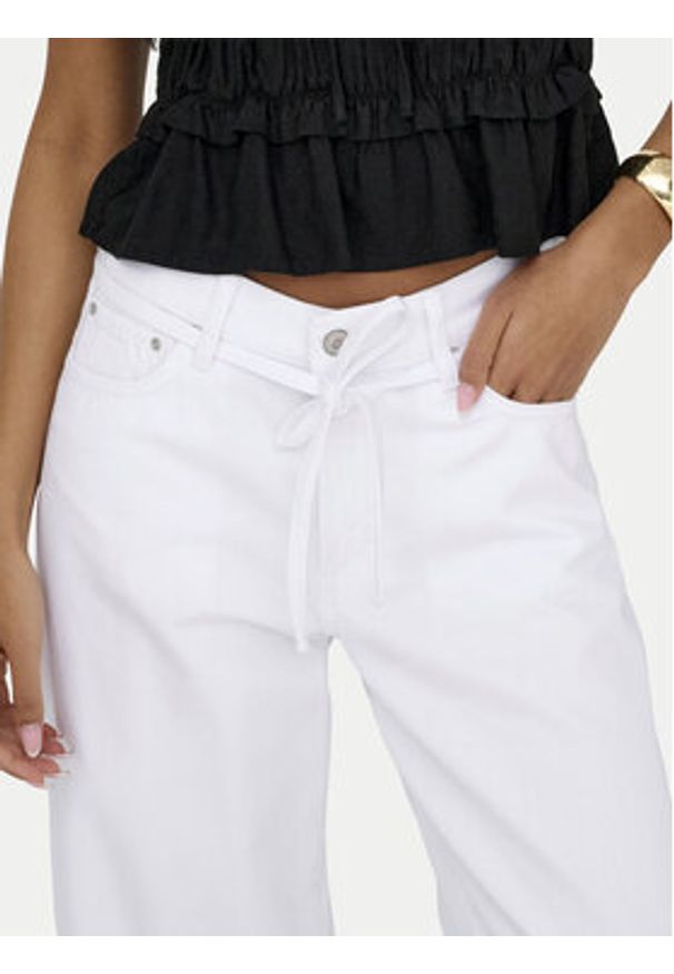 only - ONLY Jeansy Gianna 15363227 Biały Balloon Fit. Kolor: biały