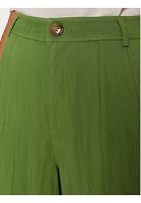 United Colors of Benetton - United Colors Of Benetton Spodnie materiałowe 47OZDF06F Zielony Regular Fit. Kolor: zielony. Materiał: lyocell, wiskoza