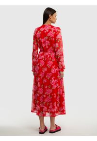 Big-Star - Sukienka damska midi z kwiatowym motywem czerwona Malini 603. Okazja: na co dzień. Kolor: czerwony. Materiał: materiał. Wzór: kwiaty. Typ sukienki: proste. Styl: casual, klasyczny. Długość: midi
