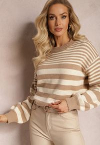 Renee - Beżowy Klasyczny Sweter w Paski ze Ściągaczami Nirru. Kolor: beżowy. Wzór: paski. Styl: klasyczny #4