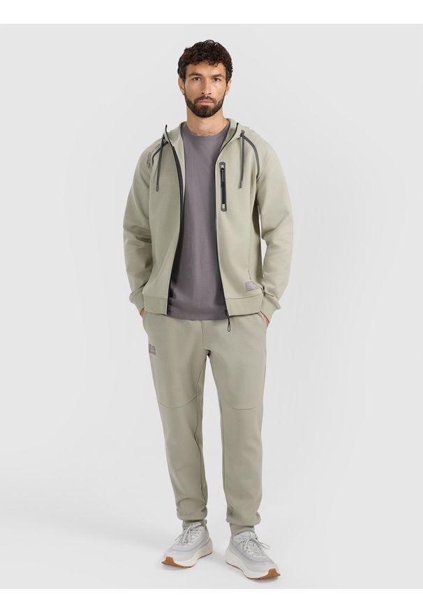 4f - 4F Bluza dresowa rozpinana z kapturem męska - oliwkowa XL. Okazja: na co dzień. Typ kołnierza: kaptur. Kolor: wielokolorowy, oliwkowy, brązowy. Materiał: dresówka. Wzór: nadruk. Styl: casual