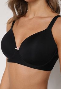 Born2be - Czarny Gładki Biustonosz Klasyczny Idahlina. Kolor: czarny. Wzór: gładki #3