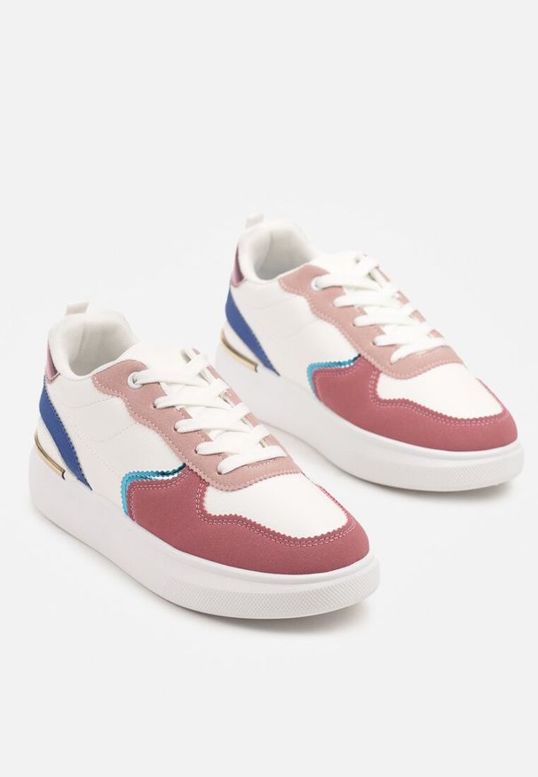 Renee - Biało-Różowe Sneakersy z Metalicznymi Aplikacjami Terlexia. Okazja: na co dzień. Zapięcie: sznurówki. Kolor: biały. Materiał: jeans. Wzór: aplikacja