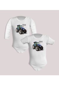 nikiniki - New Holland — body (Rozmiar: 6M; Długość rękawa: krótki; Rodzaj nadruku: New Holland). Materiał: bawełna. Wzór: nadruk