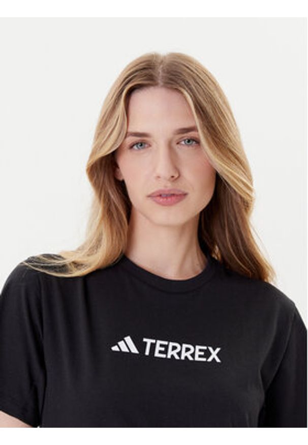Adidas - adidas T-Shirt Terrex Classic Logo JF9131 Czarny Regular Fit. Kolor: czarny. Materiał: bawełna