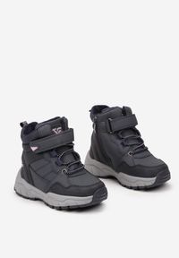 Born2be - Granatowe Płaskie Sznurowane Botki Geto z Ociepleniem i Ozdobnymi Przeszyciami Edelwina. Okazja: na co dzień. Zapięcie: rzepy. Kolor: niebieski. Materiał: jeans. Styl: casual #3