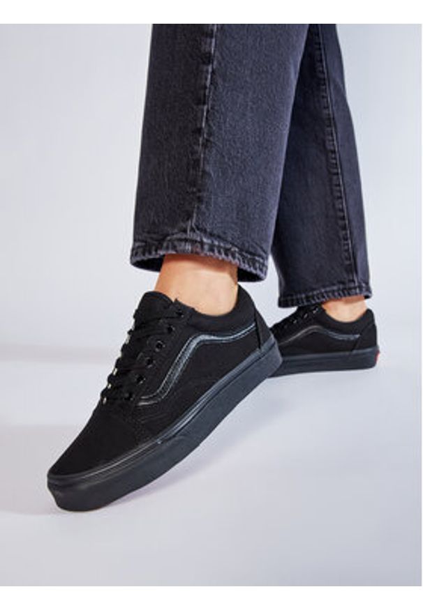 Vans Tenisówki Old Skool VN000D3HBKA Czarny. Kolor: czarny. Materiał: materiał