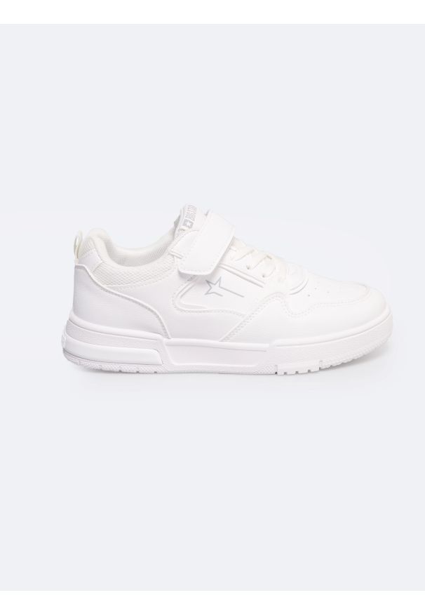 Big-Star - Sneakersy damskie białe RR374049 101. Okazja: na co dzień. Kolor: biały. Materiał: materiał. Sport: turystyka piesza