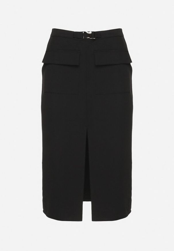 Born2be - Czarna Ołówkowa Spódnica z Wiskozą Ozdobiona Kieszeniami z Klapami Attenelle. Okazja: na spotkanie biznesowe, do pracy, na co dzień. Kolor: czarny. Materiał: wiskoza. Wzór: aplikacja. Styl: elegancki, casual, biznesowy