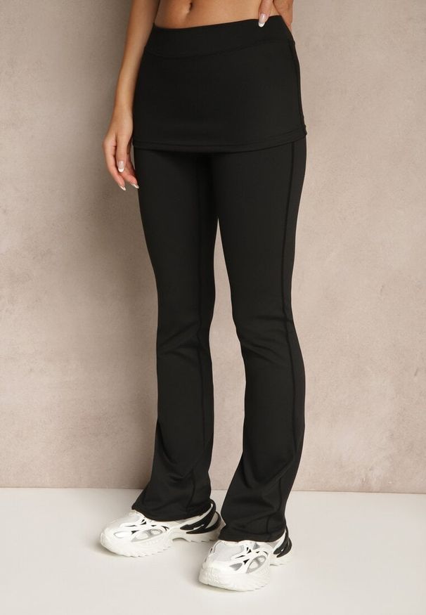 Renee - Czarny Komplet w Sportowym Stylu Dzwony z Wywijanym Pasem i T-shirt Silfina. Kolor: czarny. Materiał: materiał