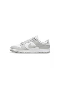 Buty do chodzenia męskie Nike Dunk Low Retro. Zapięcie: sznurówki. Kolor: szary, biały, wielokolorowy. Materiał: guma, tkanina, skóra. Szerokość cholewki: normalna. Sport: turystyka piesza