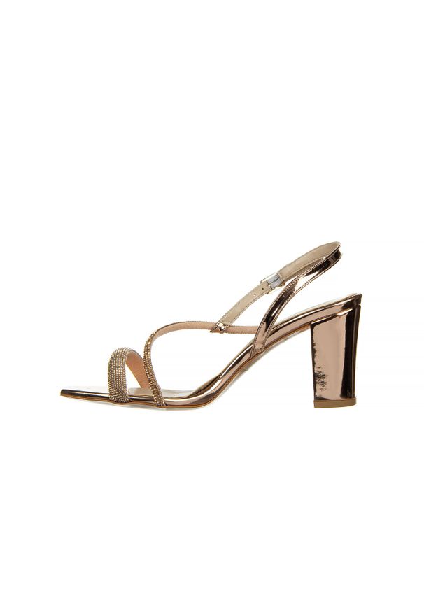 Sandały Bayla-187 380-1701 Rose 187036, Różowe złoto, Skóra ekologiczna. Zapięcie: pasek. Kolor: złoty. Materiał: skóra ekologiczna. Wzór: motyw z bajki, paski. Obcas: na obcasie. Wysokość obcasa: średni