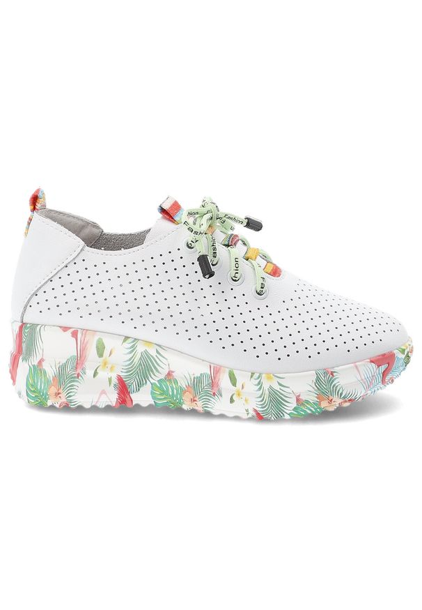 Półbuty damskie Artiker, skóra naturalna perforowana cholewka kolorowe sznurówki ozdobny język platformowa lekka podeszwa, białe, 58C0598. Okazja: na spacer, na co dzień. Zapięcie: sznurówki. Kolor: biały. Materiał: skóra. Szerokość cholewki: normalna. Wzór: kolorowy. Sezon: lato. Sport: turystyka piesza