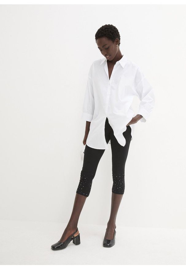 bonprix - Legginsy capri z mieszanki bawełny. Kolor: czarny. Materiał: bawełna. Wzór: aplikacja