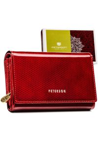 Skórzany, lakierowany portfel damski w czerwonym kolorze, wyposażony w kieszeń zewnętrzną - Peterson. Kolor: czerwony. Materiał: lakier, skóra #1