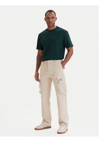 Tommy Jeans Spodnie cargo Otis DM0DM22403 Beżowy Regular Fit. Kolor: beżowy. Materiał: bawełna #3