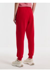 Big-Star - Spodnie dresowe damskie czerwone Foxie 603/ Megan 603. Kolor: czerwony. Materiał: dresówka. Wzór: haft, aplikacja #5