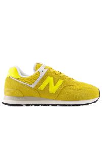Buty unisex New Balance U5749BU - żółte. Kolor: żółty. Materiał: zamsz, materiał, skóra, guma, syntetyk. Szerokość cholewki: normalna. Model: New Balance 574 #1