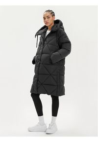 Replay - REPLAY Płaszcz zimowy W7664R.000.84466 Czarny Relaxed Fit. Kolor: czarny. Materiał: syntetyk. Sezon: zima