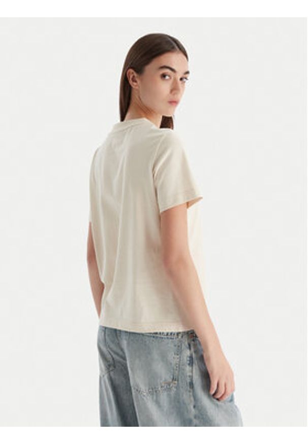 Calvin Klein Jeans T-Shirt Hero LV047B865G Beżowy Regular Fit. Kolor: beżowy. Materiał: bawełna