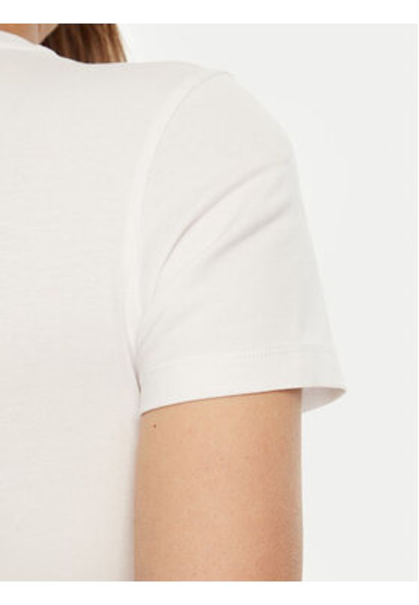 Guess T-Shirt W5RI03 J1314 Biały Regular Fit. Kolor: biały. Materiał: bawełna