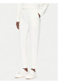 EA7 Emporio Armani Dres 7W000125 AF12501 U0005 Biały Regular Fit. Kolor: biały. Materiał: syntetyk #5