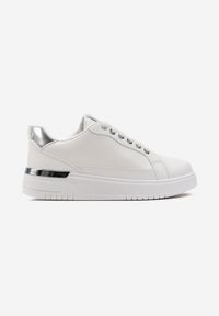 Renee - Białe Sneakersy z Przeplataną Wstawką Olimua. Kolor: biały. Szerokość cholewki: normalna. Wzór: aplikacja #3