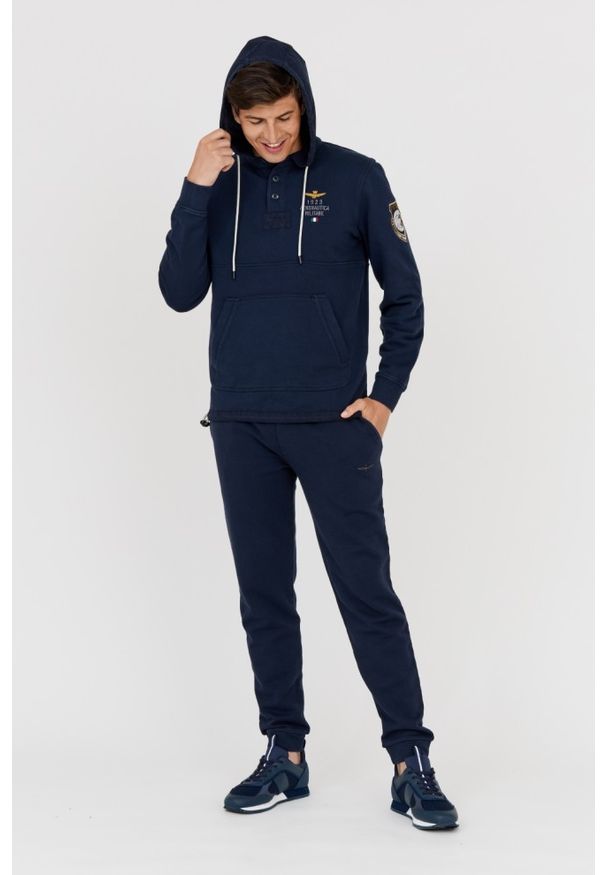 Aeronautica Militare - AERONAUTICA MILITARE Granatowa bluza męska, Rozmiar L. Typ kołnierza: kaptur. Kolor: niebieski