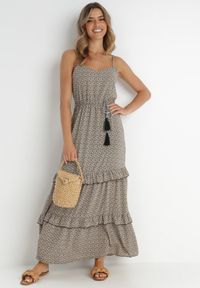 Born2be - Ciemnozielona Sukienka Darcy. Okazja: na co dzień. Typ kołnierza: kołnierz z falbankami. Kolor: zielony. Długość rękawa: na ramiączkach. Wzór: aplikacja. Sezon: lato. Styl: casual. Długość: maxi #4