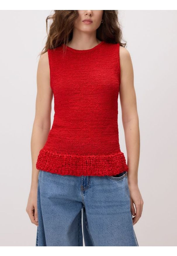 Reserved - Bluzka z baskinką - czerwony. Kolor: czerwony. Materiał: bawełna, dzianina