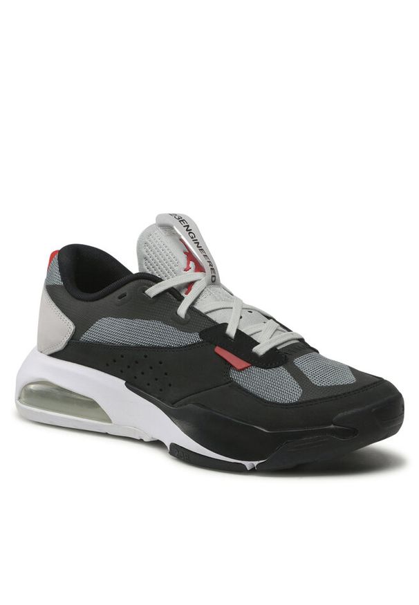 Sneakersy Nike. Kolor: czarny