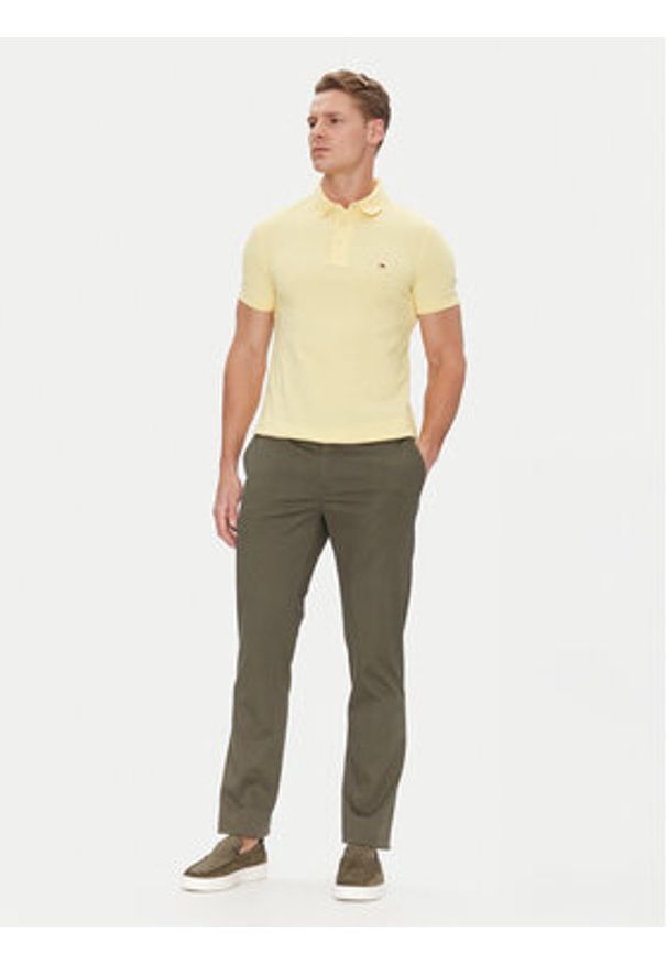 TOMMY HILFIGER - Tommy Hilfiger Polo 1985 MW0MW17771 Żółty Slim Fit. Typ kołnierza: polo. Kolor: żółty. Materiał: bawełna